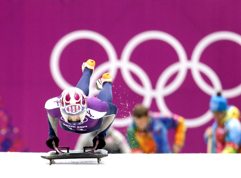How Olympian Noelle Pikus-Pace Balances Motherhood and Training - E! Online